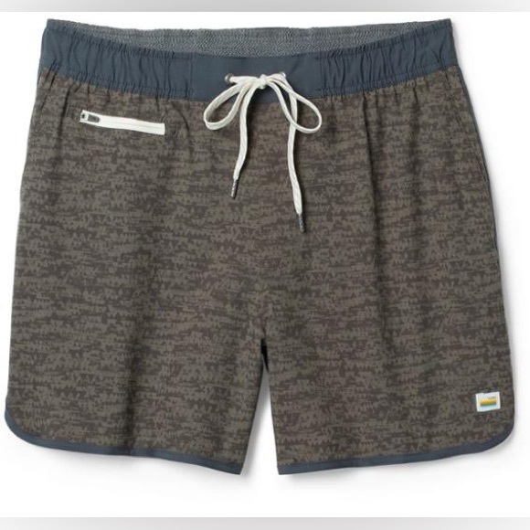 Vuori Shorts Mens Vuori Banks Short 5 Oregano Mountain Poshmark